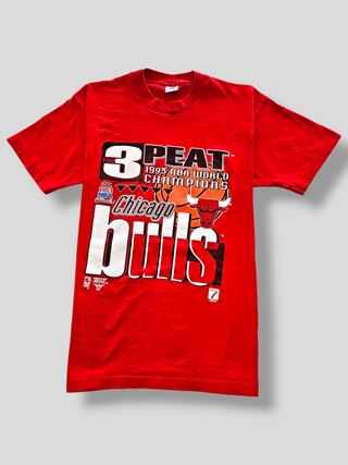 GOAT Vintage 3PEAT Chicago Bulls Tee    Tee  - Vintage, Y2K and Upcycled Apparel