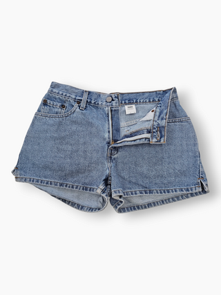 GOAT Vintage Levi's Shorts    Shorts  - Vintage, Y2K and Upcycled Apparel